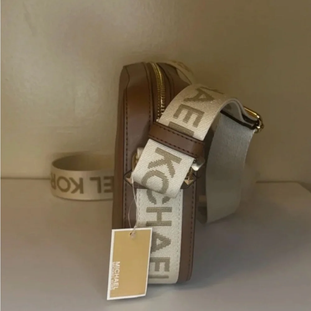 Michael Kors Tan Brown Pebbled Leather Messenger with Branded Canvas Strap - Picture 4 of 5